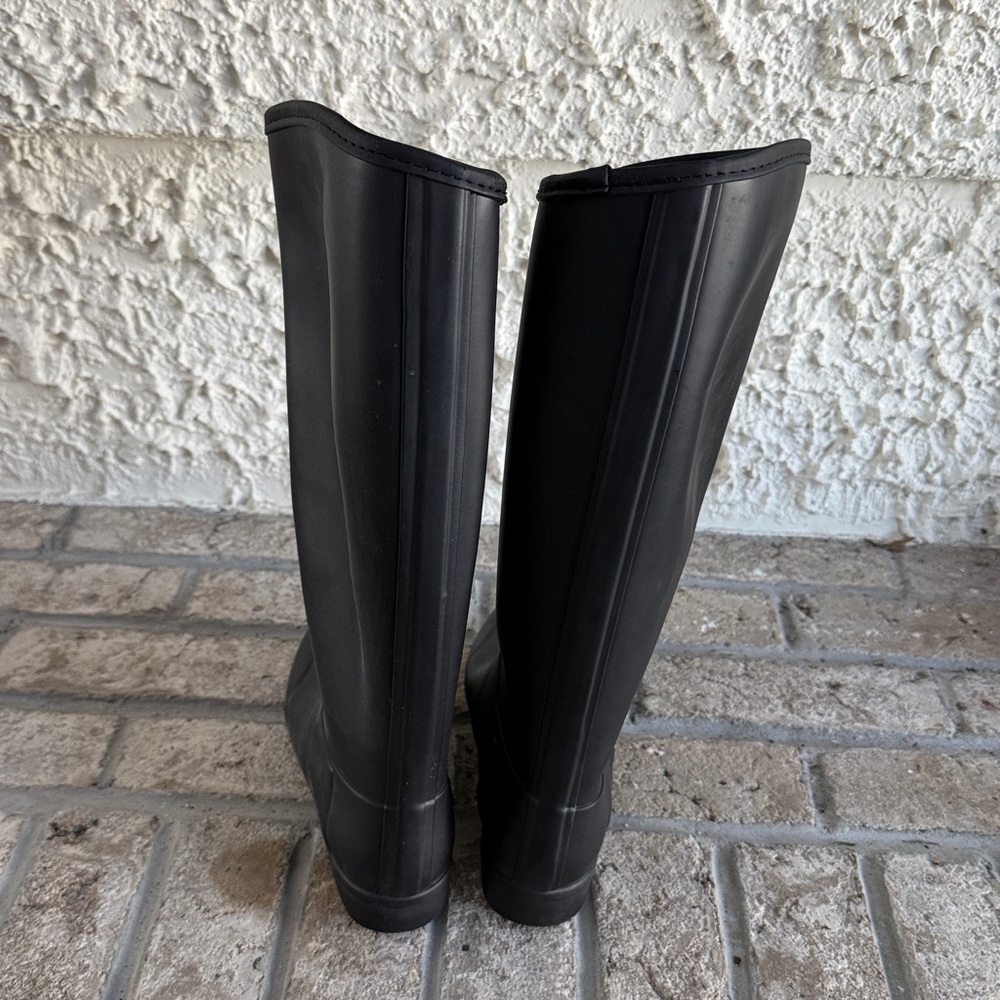 Hunter Boots - image 4